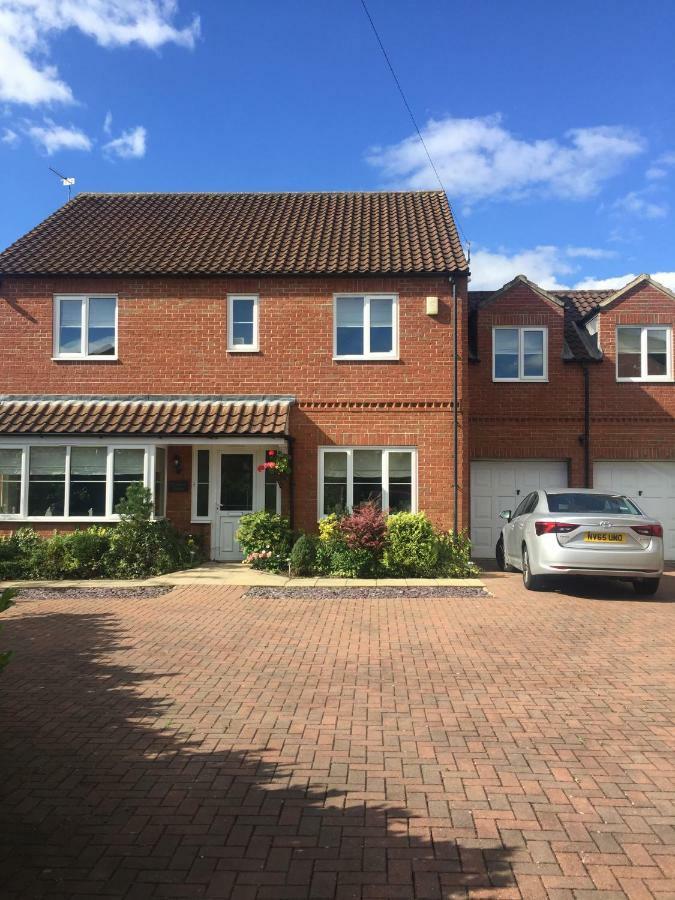 Homestay Highbury House, Warm And Welcoming. Darlington (Durham)
