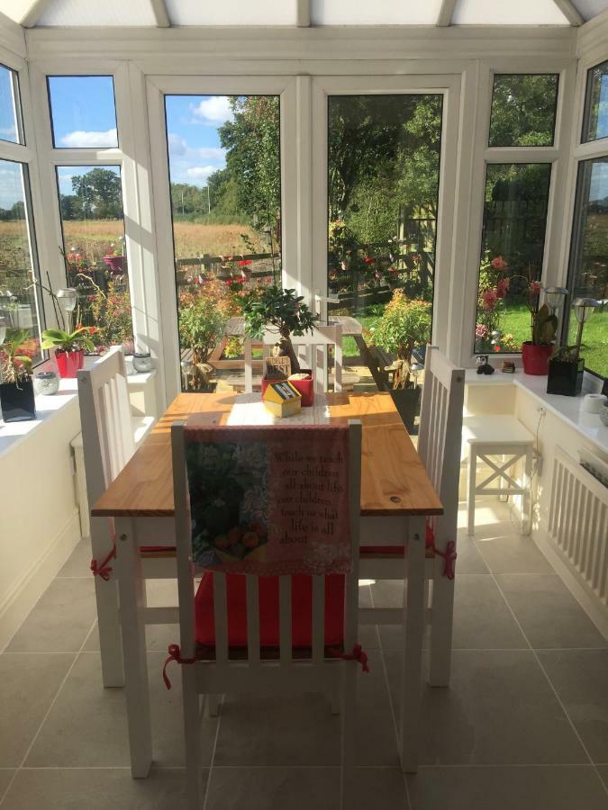 Highbury House, Warm And Welcoming. * Darlington (Durham)
